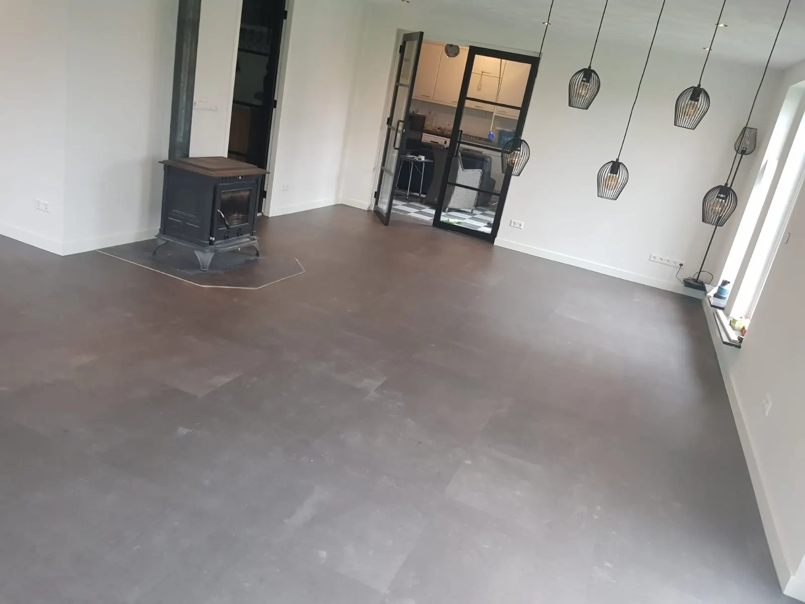 Woonkamer met houtkachel